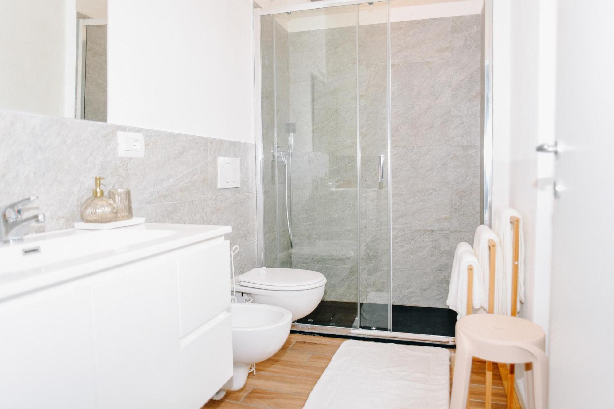 Apartamento Lora Rose ,free Parking, Self Check In,2 Como